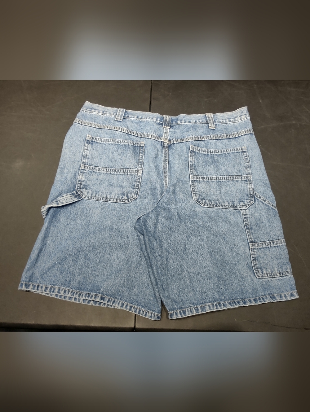 Denver Hayes - Carpenter Jean Shorts - Men's 36 - Acid Wash Indigo - Picture 5 of 9